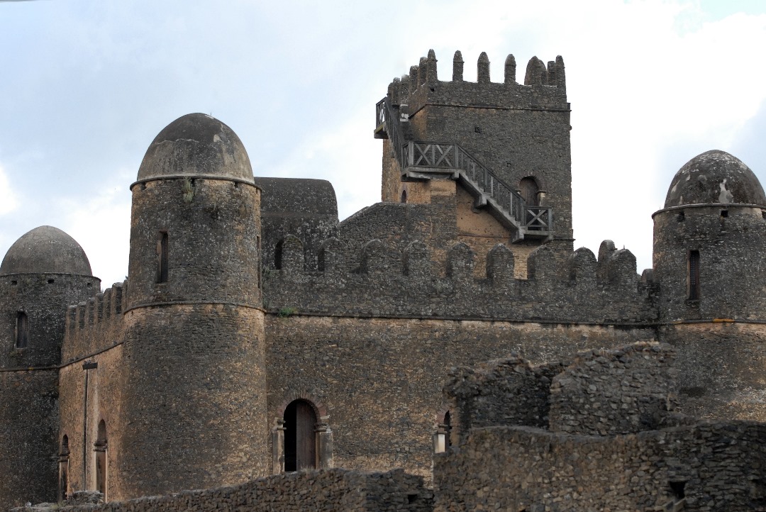 The Royal Enclosure, Fasil Ghebbi