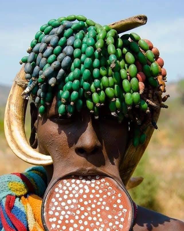 Mursi woman with lip plate